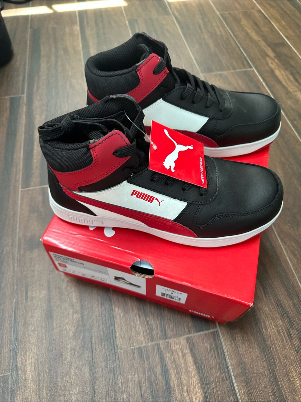 Puma FrontCourt Mid men’s safety shoe sneakers composite toe new NIB size 9